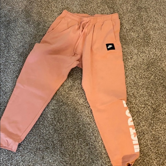 salmon nike sweatpants